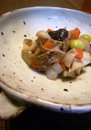 塩麹さんdeきのこと根菜の炒め蒸し-レシピのメイン写真