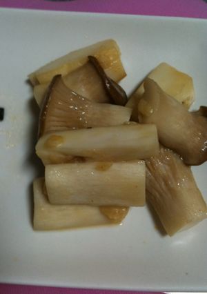 ｴﾘﾝｷﾞのｸﾚｿﾙﾁｰｽﾞｿﾃｰ-レシピのメイン写真
