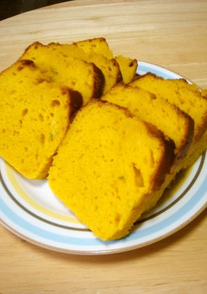ノンオイルなのにしっとり♥かぼちゃケーキ-レシピのメイン写真