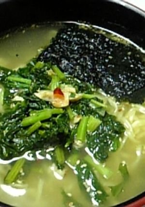 ★ｶﾌﾞの葉&ｲｶ燻炒めon北京風拉麺★-レシピのメイン写真