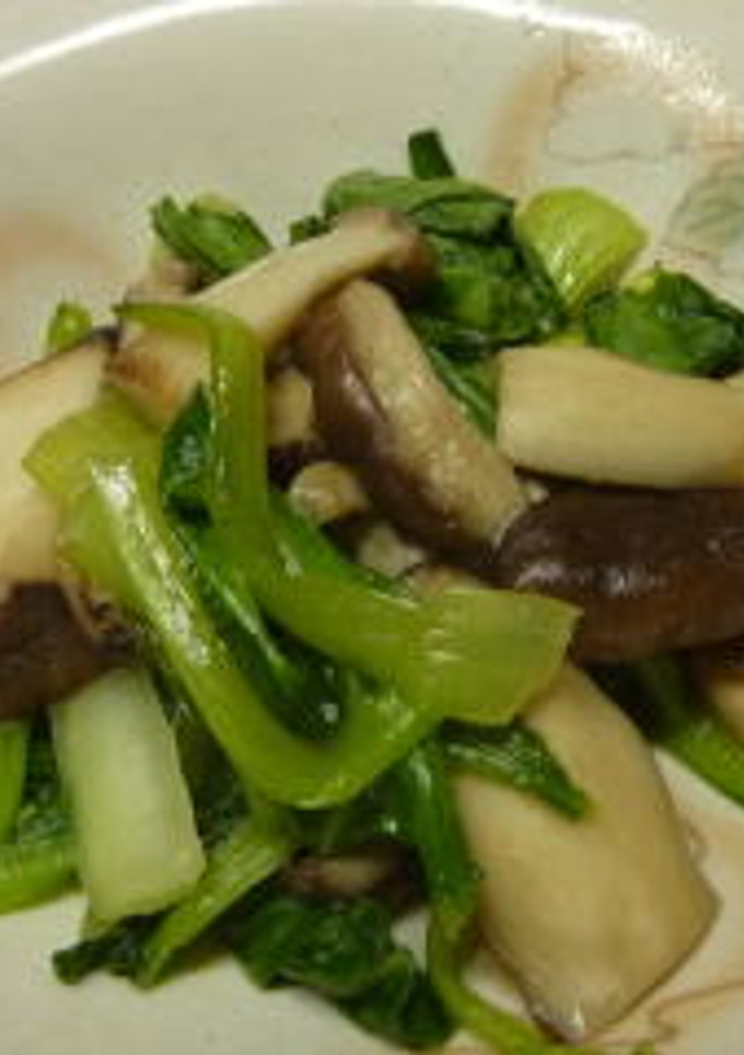 青梗菜ときのこの炒め物-レシピのメイン写真
