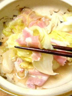 土鍋で簡単!ベーコンとキャベツの蒸し野菜-レシピのメイン写真