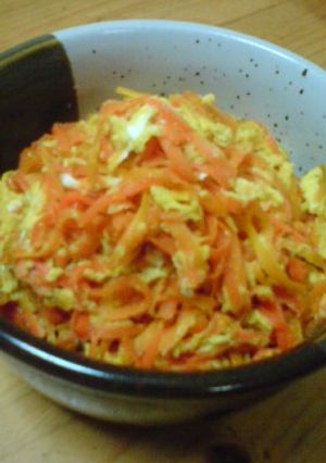 ご飯がウマイ☆にんじんの甘辛卵とじ-レシピのメイン写真