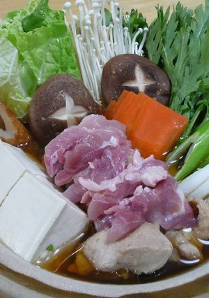 お手軽なのに本格派！　鶏鍋（とりなべ）♪-レシピのメイン写真