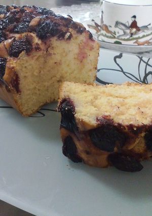 チェリーと生クリームのしっとりケーキ-レシピのメイン写真