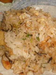 鶏ひき肉と塩昆布の和チャーハン♪-レシピのメイン写真