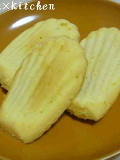 レモンが香るチーズマドレーヌ-レシピのメイン写真