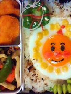 キャラ弁☆アンパンマン目玉焼き♪-レシピのメイン写真