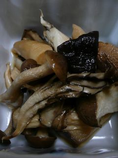 きのこ大好き♪焼きキノコの簡単和風マリネ-レシピのメイン写真