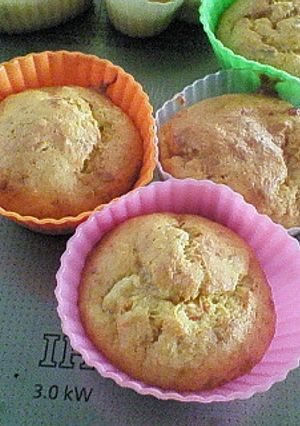 ノンオイルにんじんとバナナのカップケーキ-レシピのメイン写真