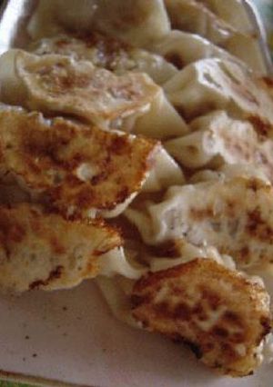豚バラ肉から作るｼﾞｭｰｼｨｰ餃子-レシピのメイン写真