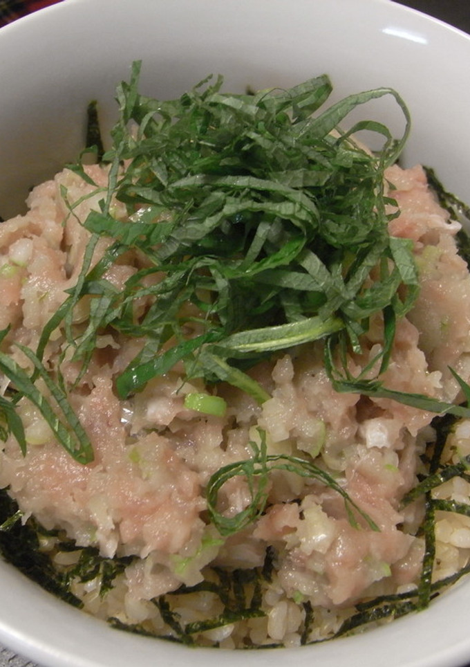 簡単!安い赤身のサクで!!ネギトロ丼～❀-レシピのメイン写真
