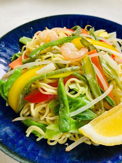 塩レモン風味の海鮮サボ入り焼きそば-レシピのメイン写真