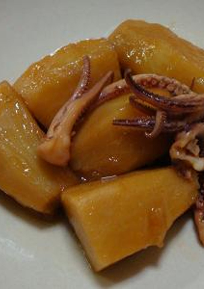 簡単　里芋とイカの煮物-レシピのメイン写真