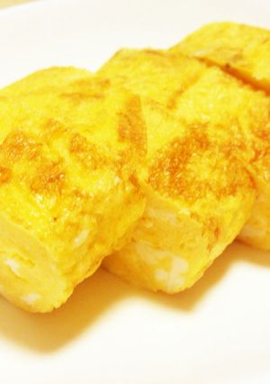 卵焼き器なしで！料理上手風の厚焼き玉子-レシピのメイン写真