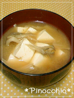 舞茸とえのきと豆腐の味噌汁-レシピのメイン写真