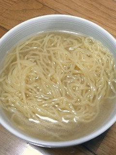 お湯で溶かすだけ!簡単塩ラーメンスープ-レシピのメイン写真
