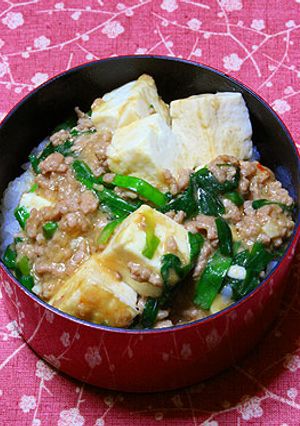 ニラ豆腐丼-レシピのメイン写真