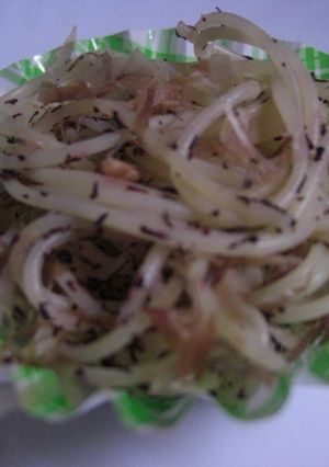お弁当のおかず❀簡単ゆかりパスタ-レシピのメイン写真