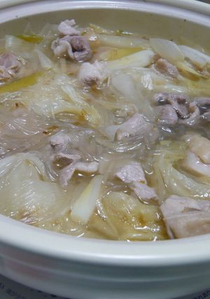 白菜と鶏と豚でさっぱり鍋-レシピのメイン写真