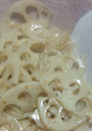 ☆昆布茶でシャキシャキれんこん☆-レシピのメイン写真