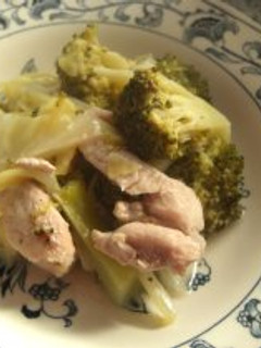 ヘルシー★チキンとブロッコリーのワイン煮-レシピのメイン写真
