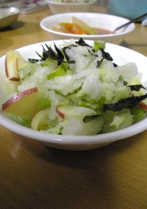 簡単♪白菜とりんごのさわやかサラダ-レシピのメイン写真