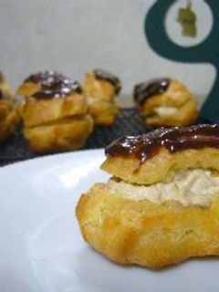カフェオレ風味*エクレア-レシピのメイン写真
