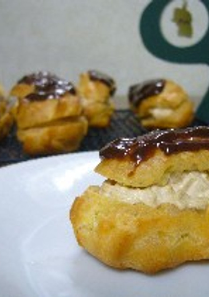 カフェオレ風味*エクレア-レシピのメイン写真