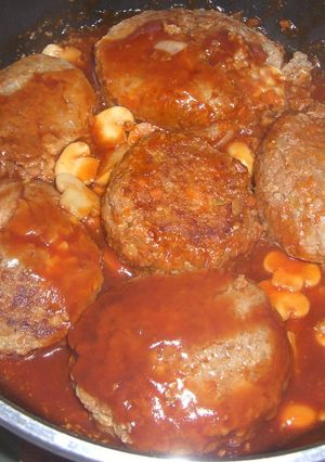 とろとろチーズが後を引くハンバーグ-レシピのメイン写真