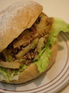 挽肉とキャベツ&ジャガイモのサンド-レシピのメイン写真