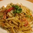 桜エビでエスニックな焼きそば!!