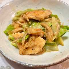 รูปของ 鶏胸肉とえのき茸キャベツのにんにく醤油☆☆