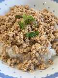鶏そぼろ丼