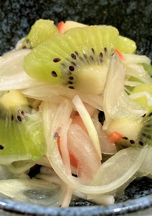 キウイフルーツと玉ねぎのレモン和え-レシピのメイン写真