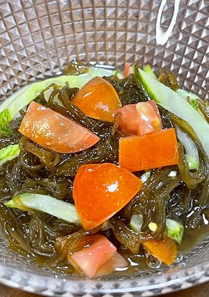 もずくだけでも！夏野菜のもずく酢-レシピのメイン写真