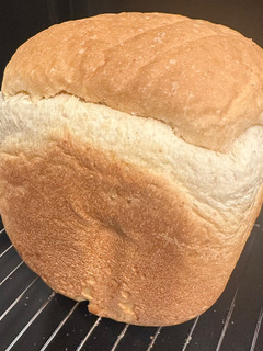 HB 全粒粉入り 早焼き食パン-レシピのメイン写真