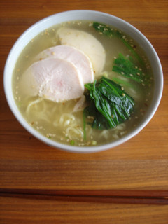 鶏ハムとほうれん草の塩ラーメン-レシピのメイン写真