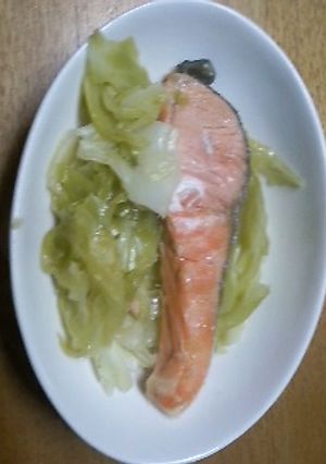 鮭とキャベツの簡単蒸し-レシピのメイン写真