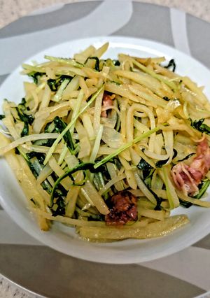 じゃがいもとベーコンの甘酢炒め-レシピのメイン写真