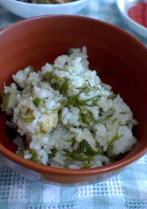 超速!めかぶチャーハン-レシピのメイン写真