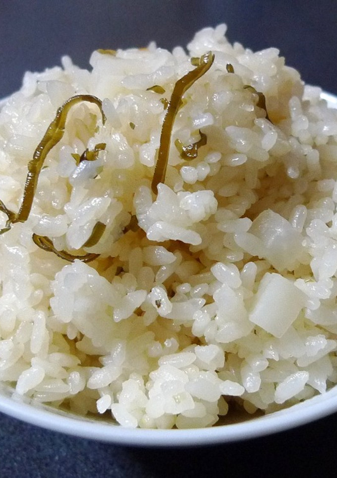 大根と塩昆布の炊き込みごはん-レシピのメイン写真