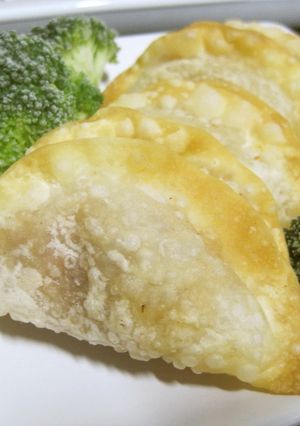 ☆余った肉じゃが変身！！揚げ餃子☆-レシピのメイン写真