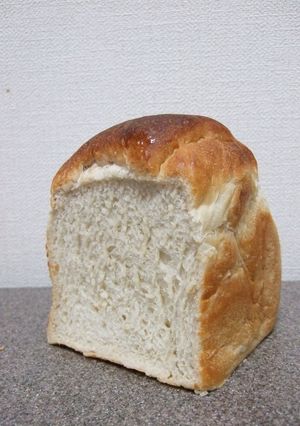 ホシノ酵母で シンプル食パン-レシピのメイン写真