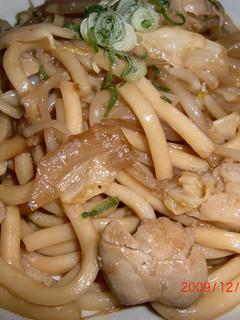 ご当地グルメ風☆ホルモン焼きうどん-レシピのメイン写真