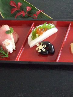 見栄え良いおせち重1(盛り込み編)-レシピのメイン写真