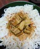うなぎイエローカレー素麺添え