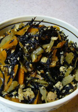 簡単　ひじきと豆腐の炒め煮-レシピのメイン写真