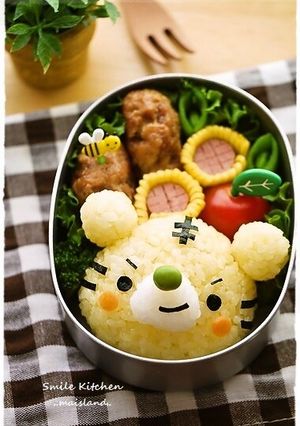 トラくんおにぎり＊キャラ弁-レシピのメイン写真