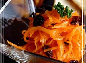 にんじんとレーズンのサッパリ～サラダ♪-レシピのメイン写真